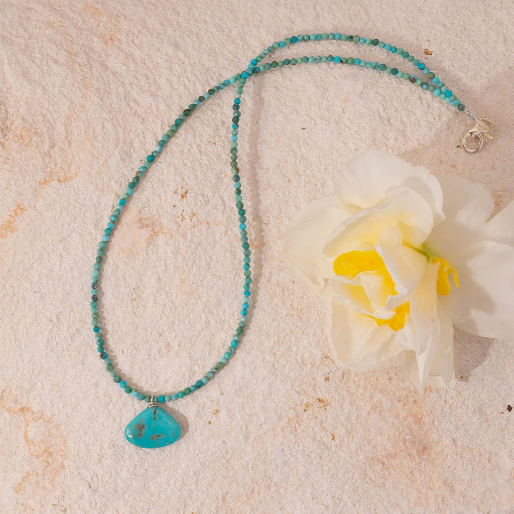 Beautiful & bright this gorgeous natural turquoise necklace is the perfect pop of colour.